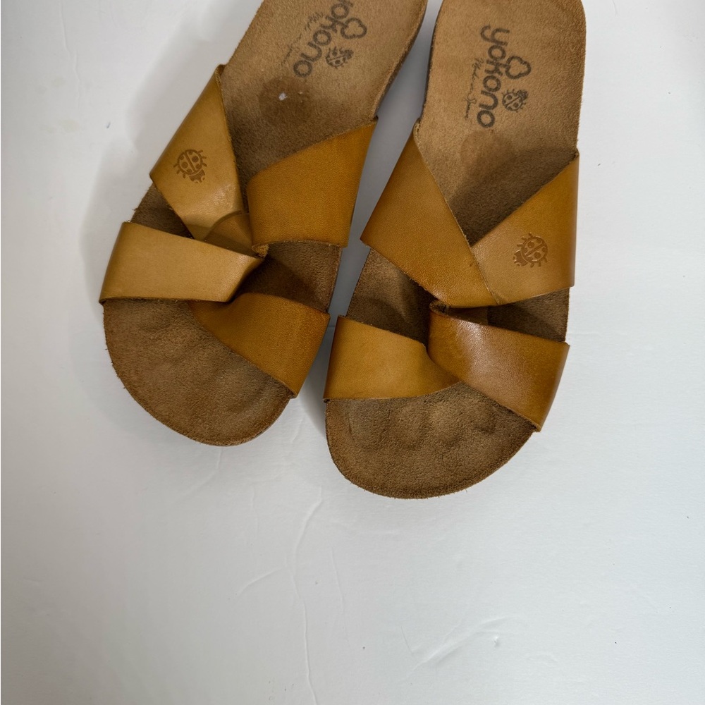 Yokono Women’s Tan Leather Sandals Size 8